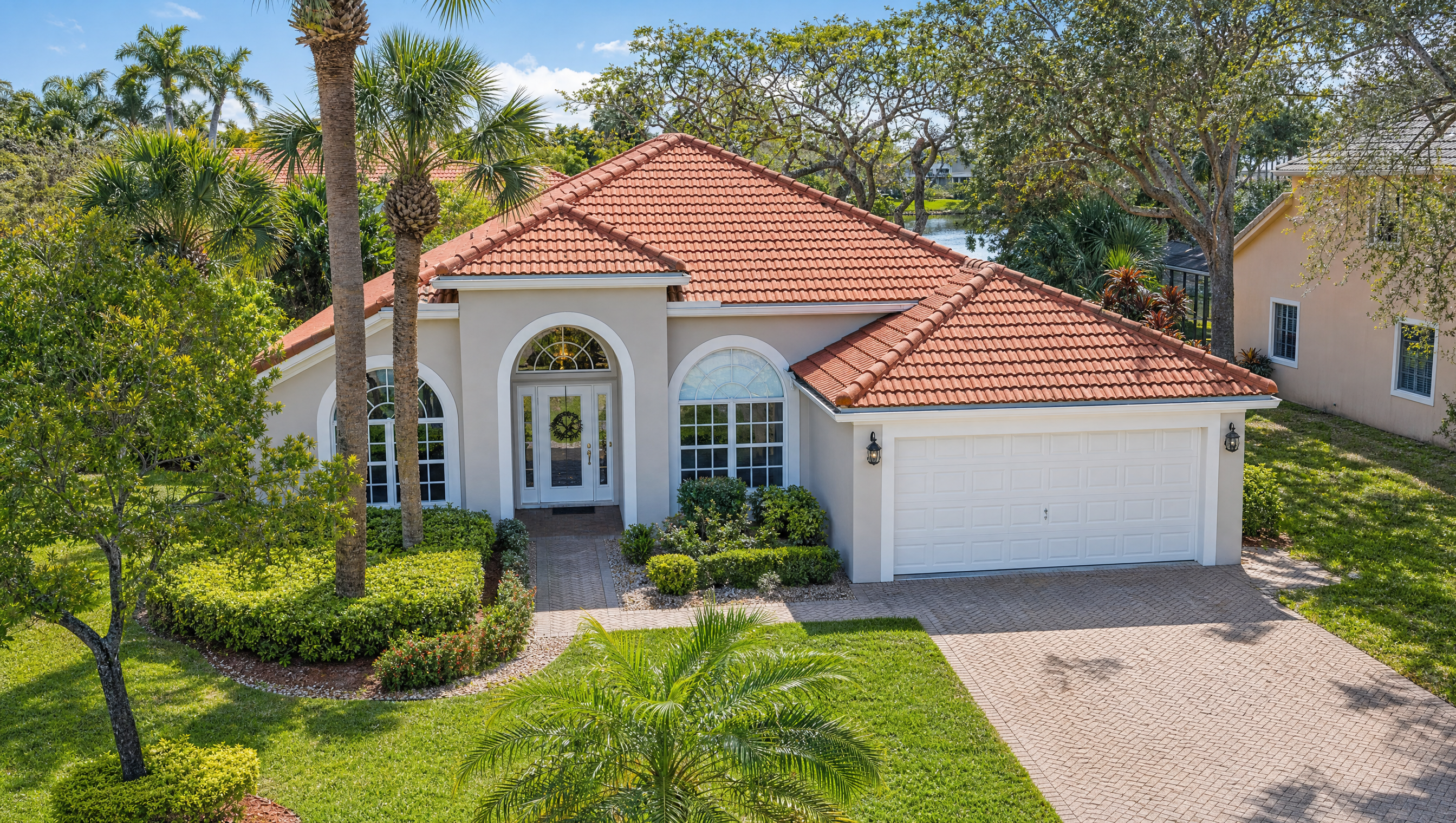 South Florida residential home, after repaint by Pro Painting South FL